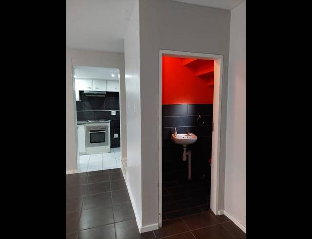 2 BEDROOM DUPLEX FOR SALE IN MEER EN SEE